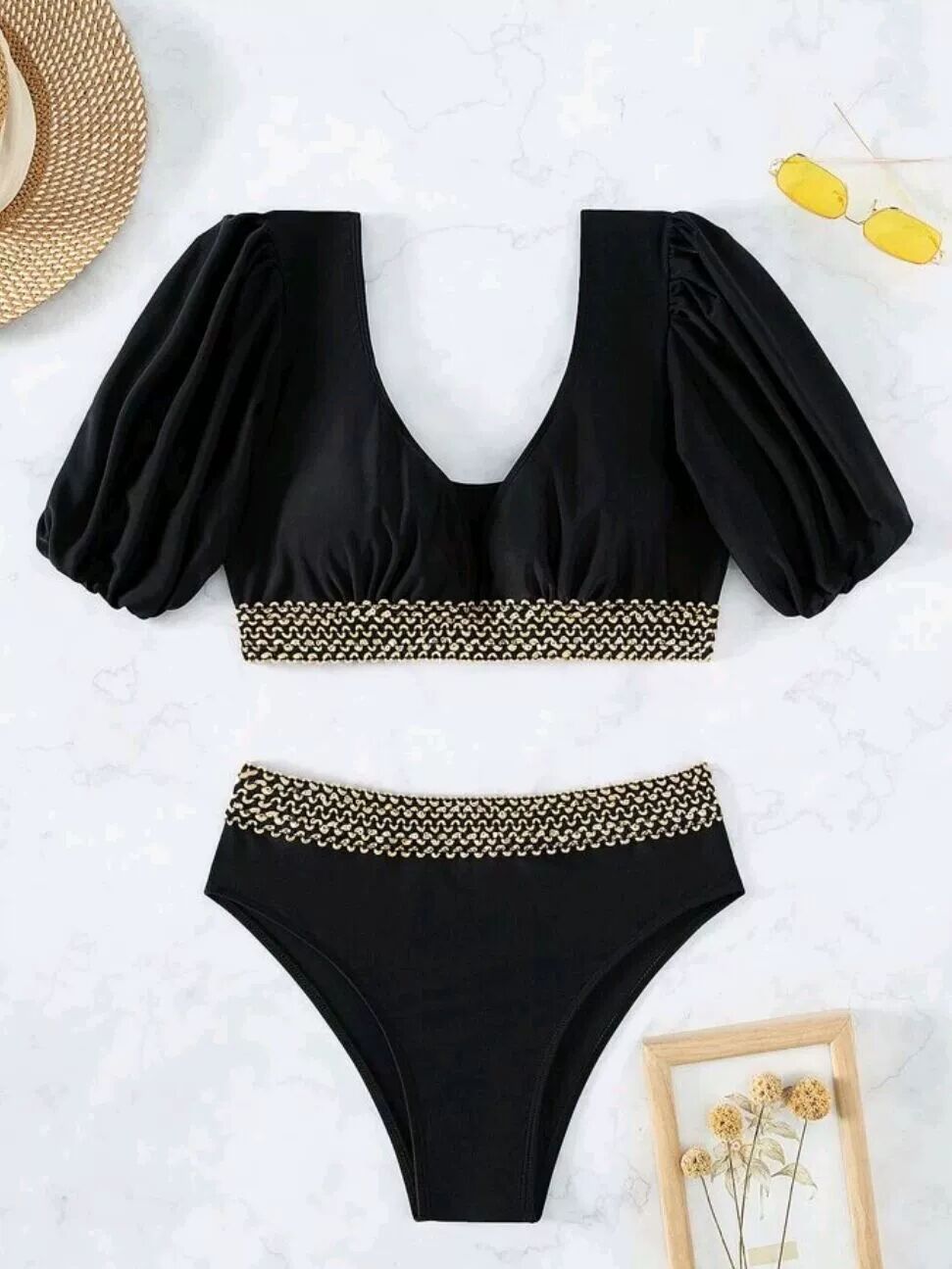 Two-piece High-waisted Swimsuit