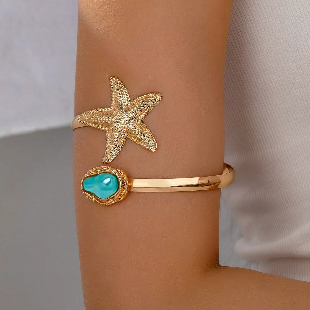 Beach-style Starfish Shell Pearl Open Arm Bracelet